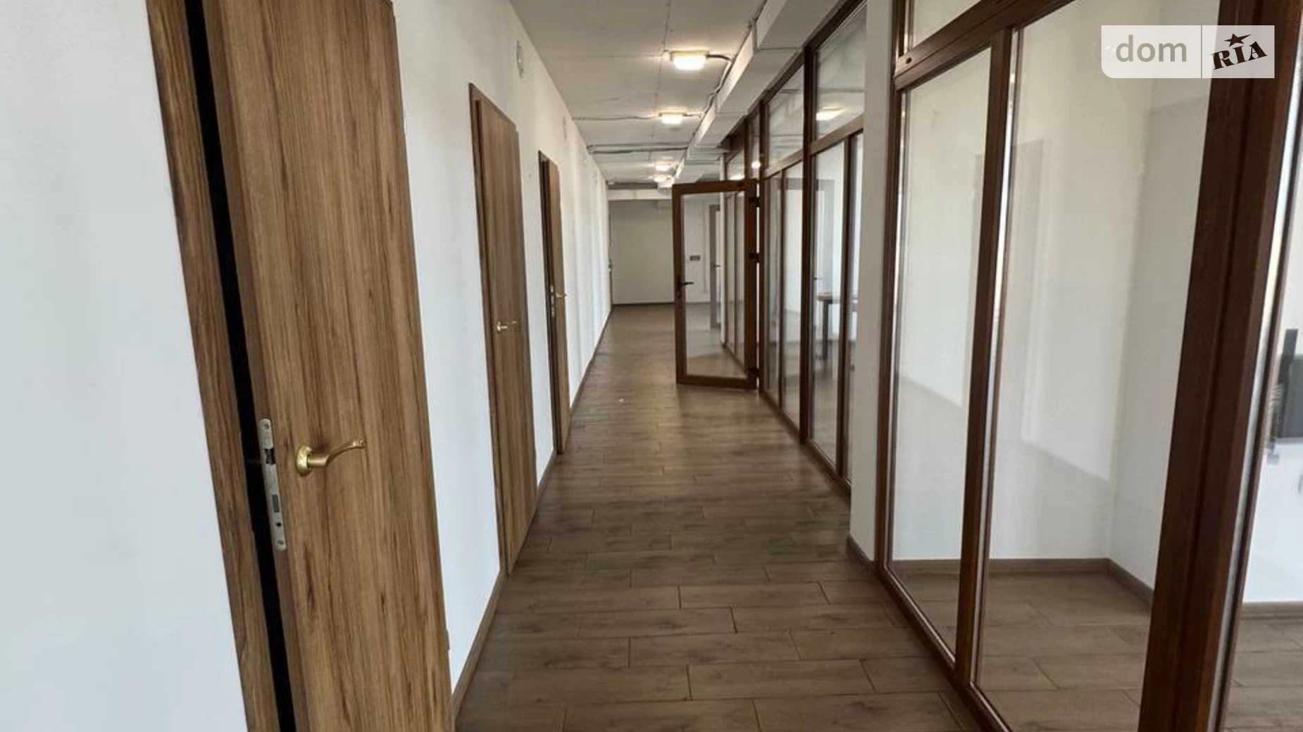 Здається в оренду офіс 136 кв. м в бізнес-центрі, цена: 1800 $ - фото 4