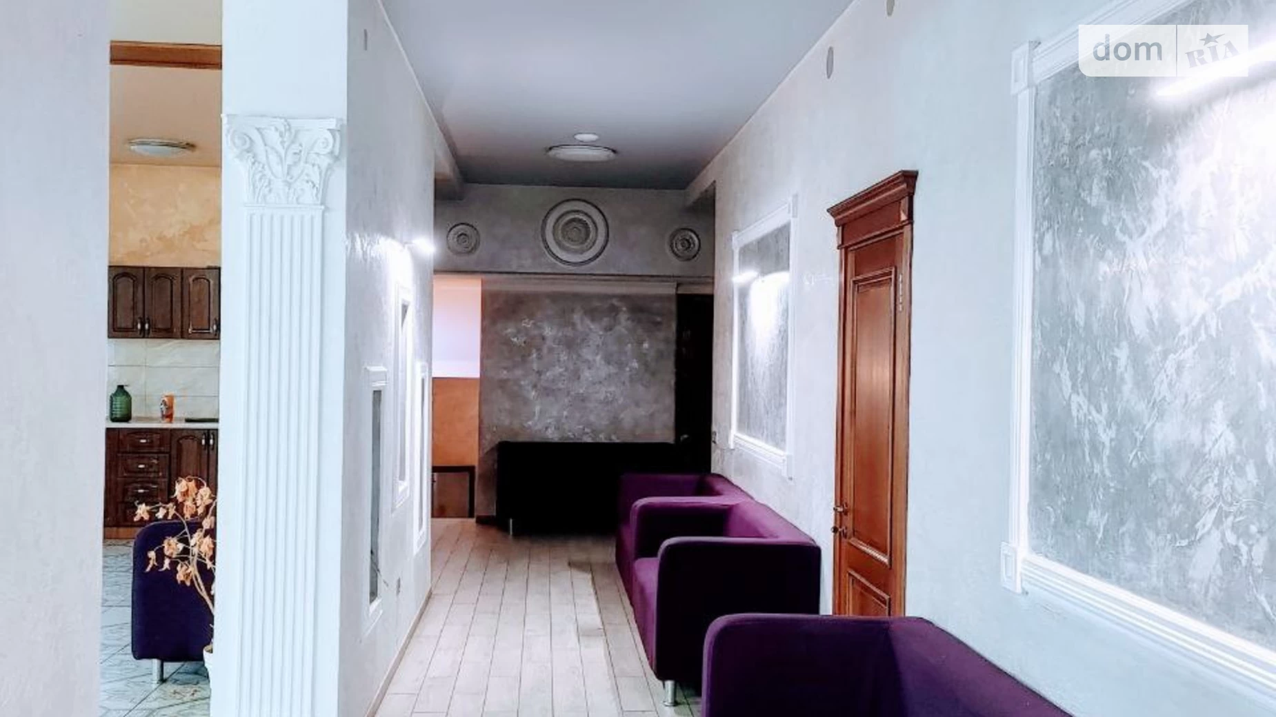 Продается дом на 3 этажа 720 кв. м с террасой, цена: 230000 $ - фото 5