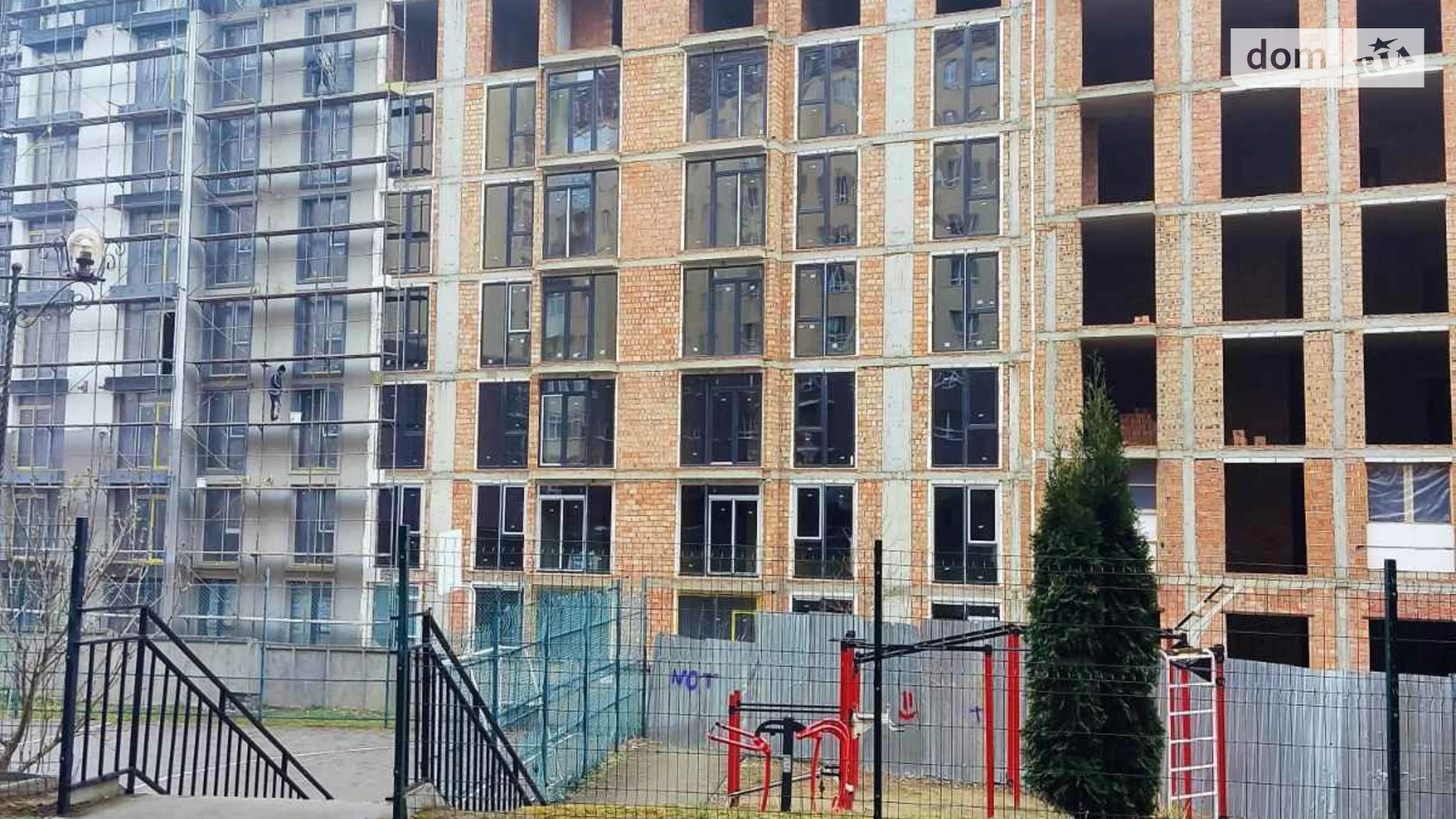 Продается 2-комнатная квартира 62.53 кв. м в Черновцах - фото 3