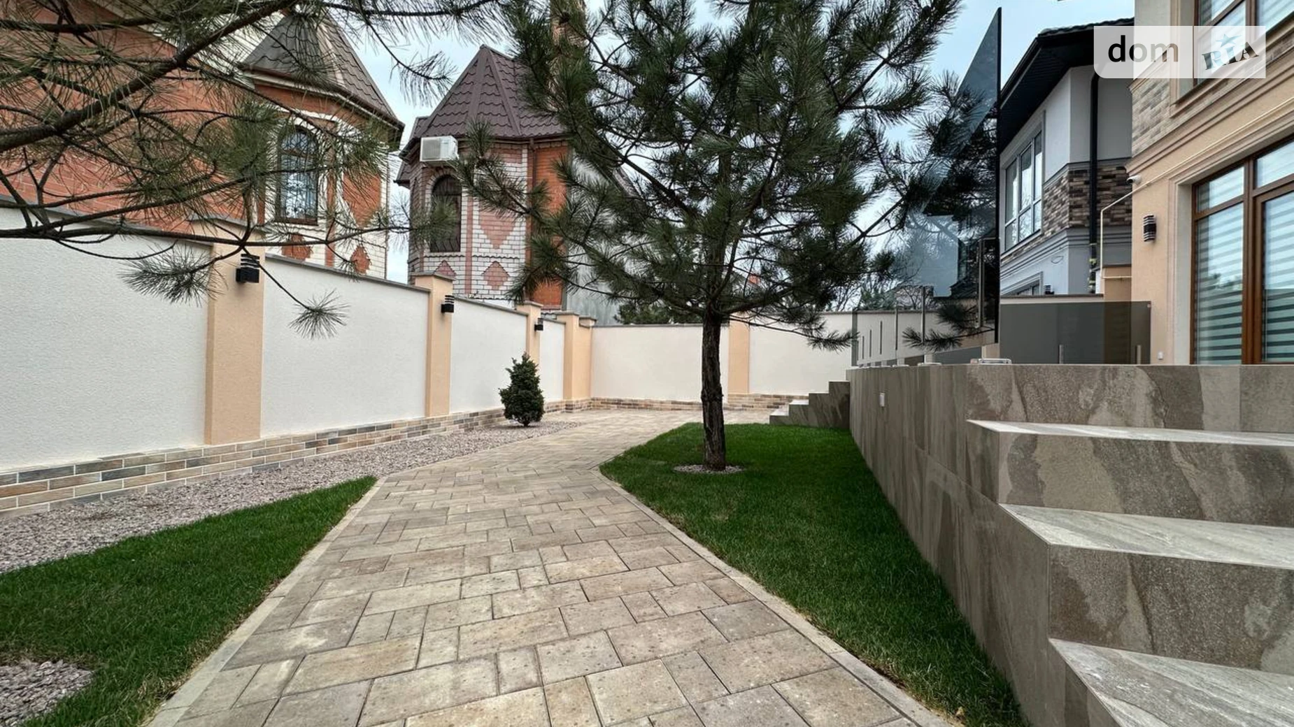 Продается дом на 2 этажа 155 кв. м с баней/сауной, цена: 380000 $ - фото 3
