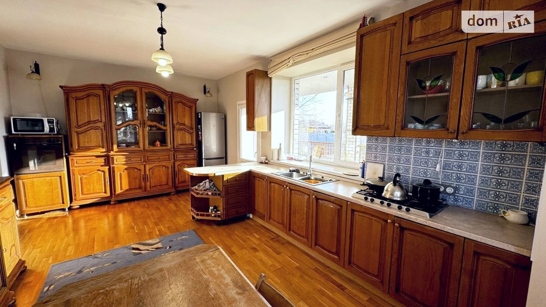 Продается дом на 2 этажа 462.4 кв. м с мебелью, цена: 220000 $ - фото 5