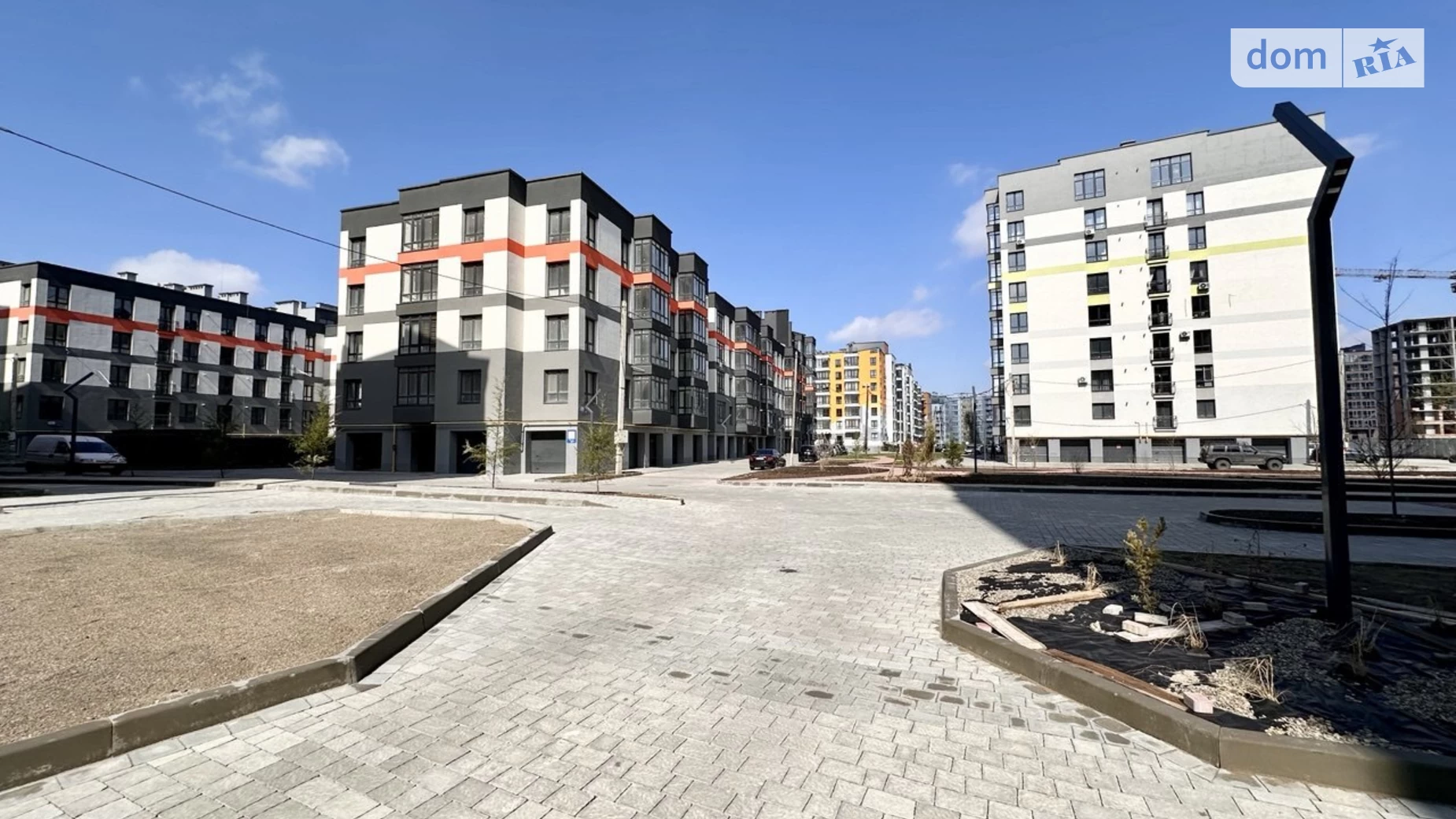 Продается 1-комнатная квартира 47.5 кв. м в Ивано-Франковске, цена: 49900 $ - фото 2