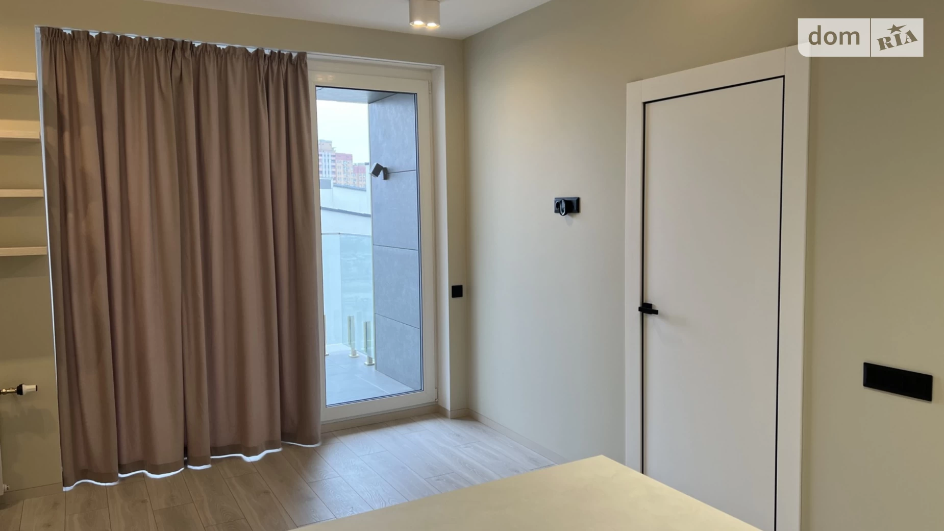 Сдается в аренду 1-комнатная квартира 48 кв. м в Киеве, ул. Драгоманова, 31А - фото 2