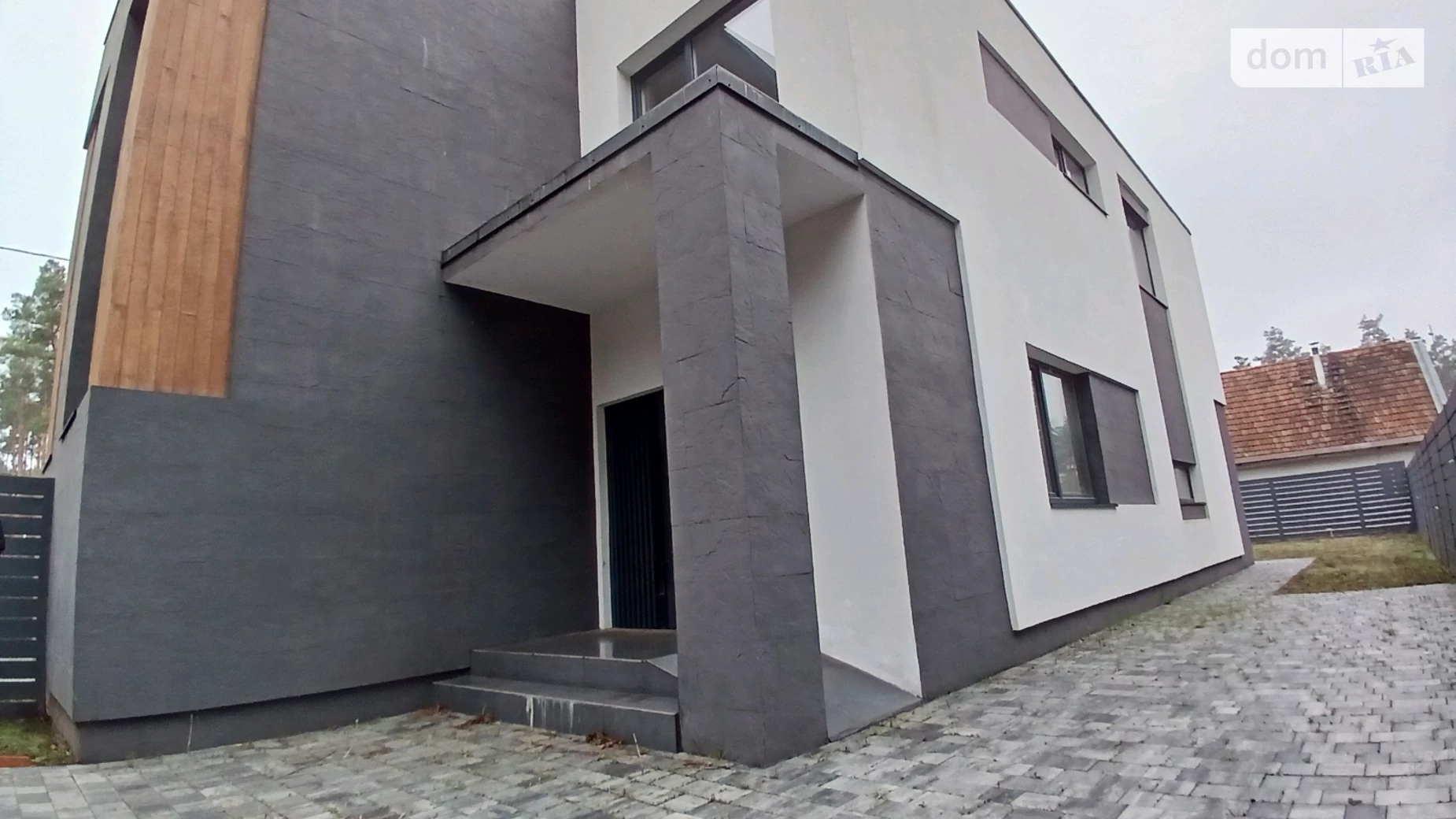 Продается дом на 2 этажа 137 кв. м с балконом, цена: 120000 $ - фото 4