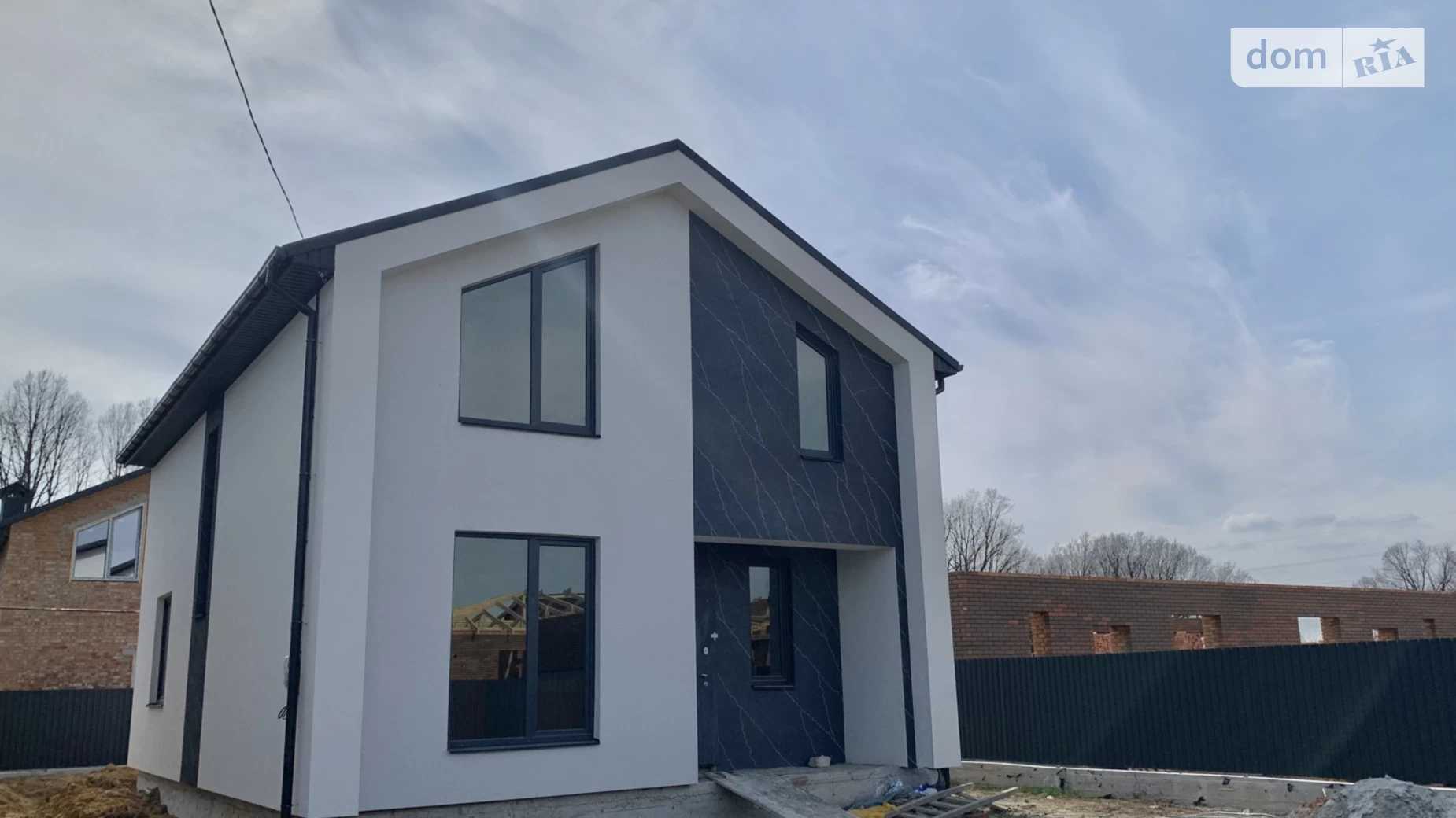 Продается дом на 2 этажа 120 кв. м с мансардой, цена: 114999 $ - фото 2