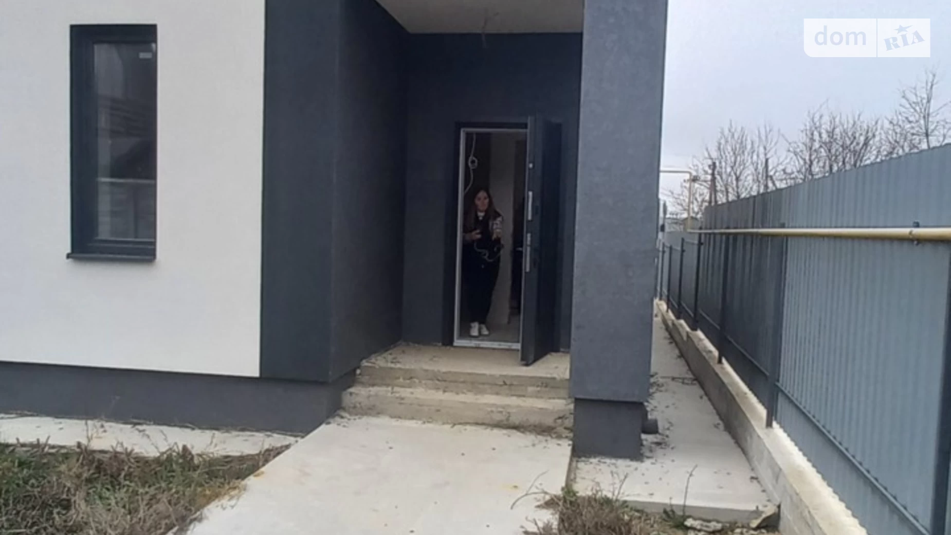 Продается одноэтажный дом 126 кв. м с бассейном, цена: 135000 $ - фото 2