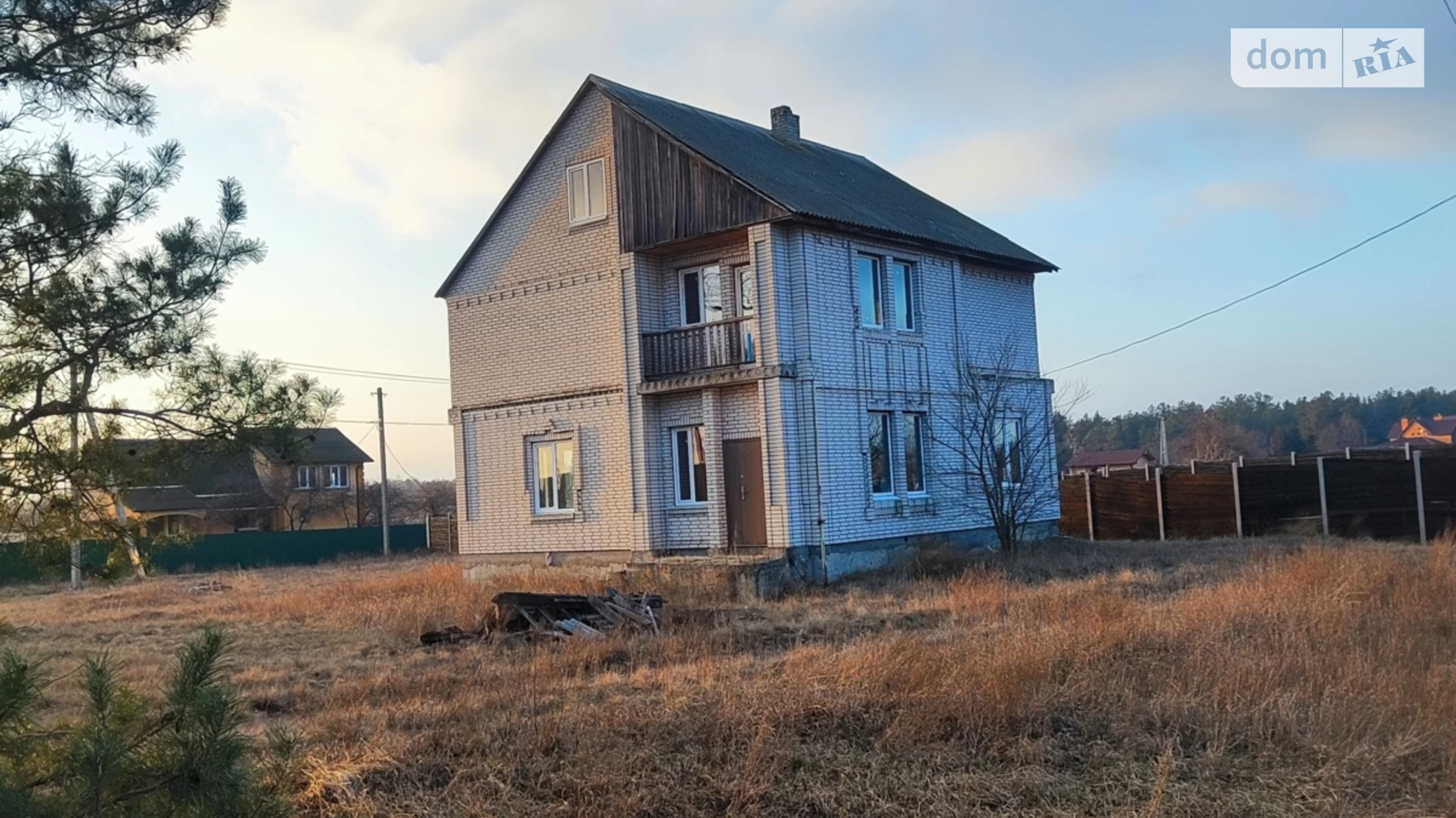 Продается дом на 2 этажа 163.5 кв. м с бассейном, цена: 40000 $ - фото 2