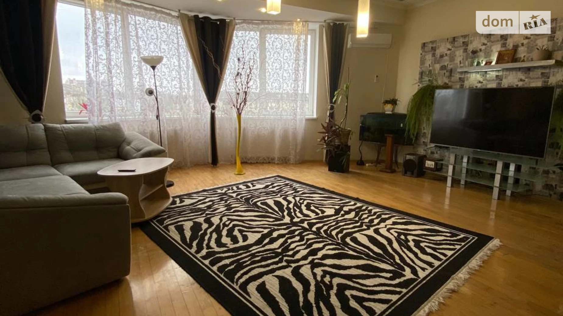 Продается 2-комнатная квартира 118 кв. м в Ивано-Франковске, ул. Береговая, 22А - фото 3