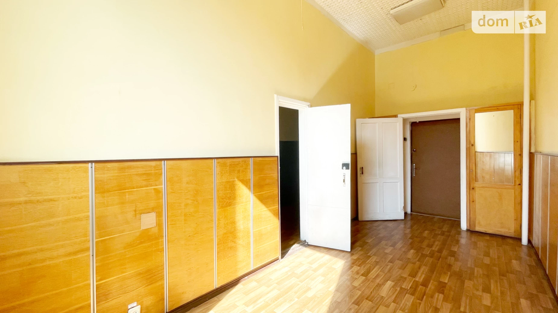 Сдается в аренду офис 23.7 кв. м в бизнес-центре, цена: 5925 грн - фото 2