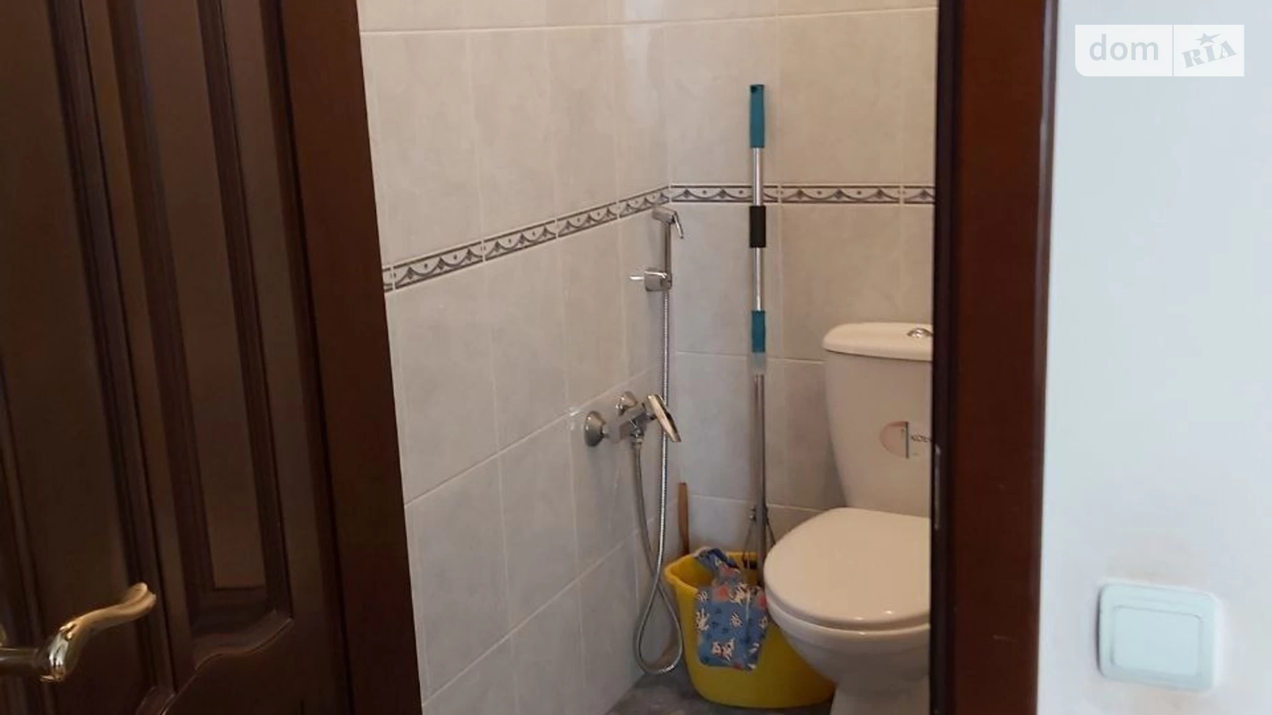 Продается дом на 2 этажа 265 кв. м с садом, цена: 168000 $ - фото 3