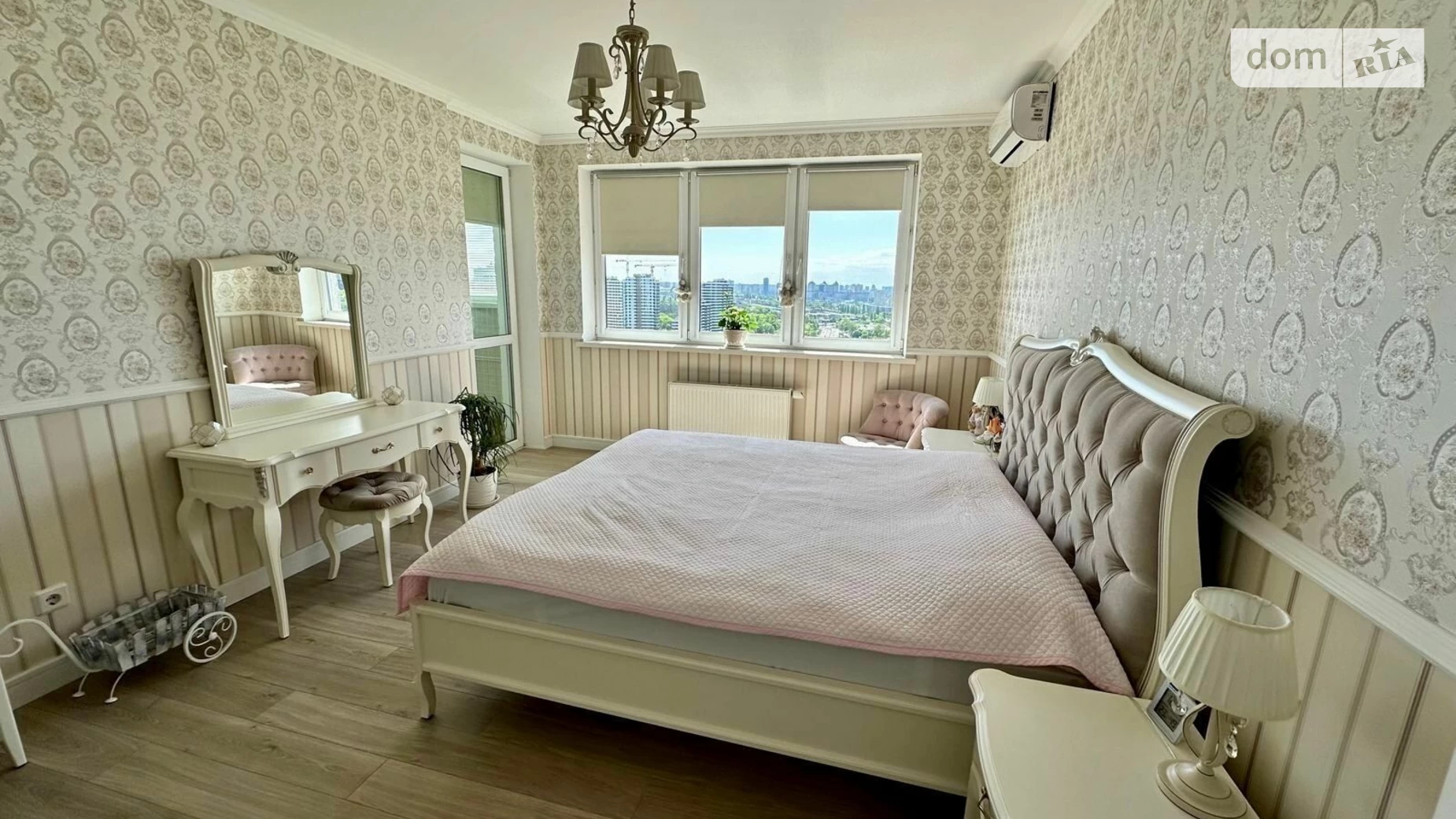 Продается 4-комнатная квартира 123 кв. м в Киеве, просп. Воскресенский(Перова), 10А - фото 2