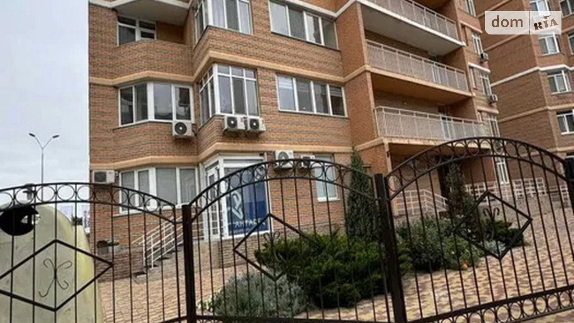 Продается 1-комнатная квартира 41.5 кв. м в Одессе, ул. Балковская, 137Г - фото 3