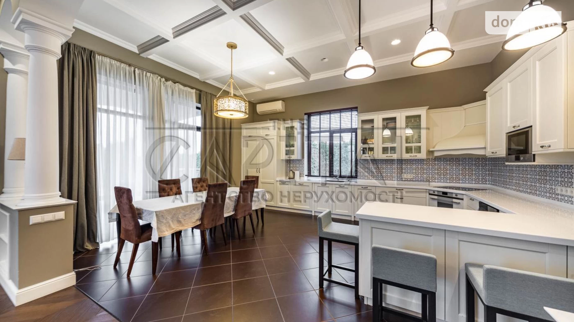 Продается дом на 2 этажа 385.6 кв. м с балконом, цена: 650000 $ - фото 3