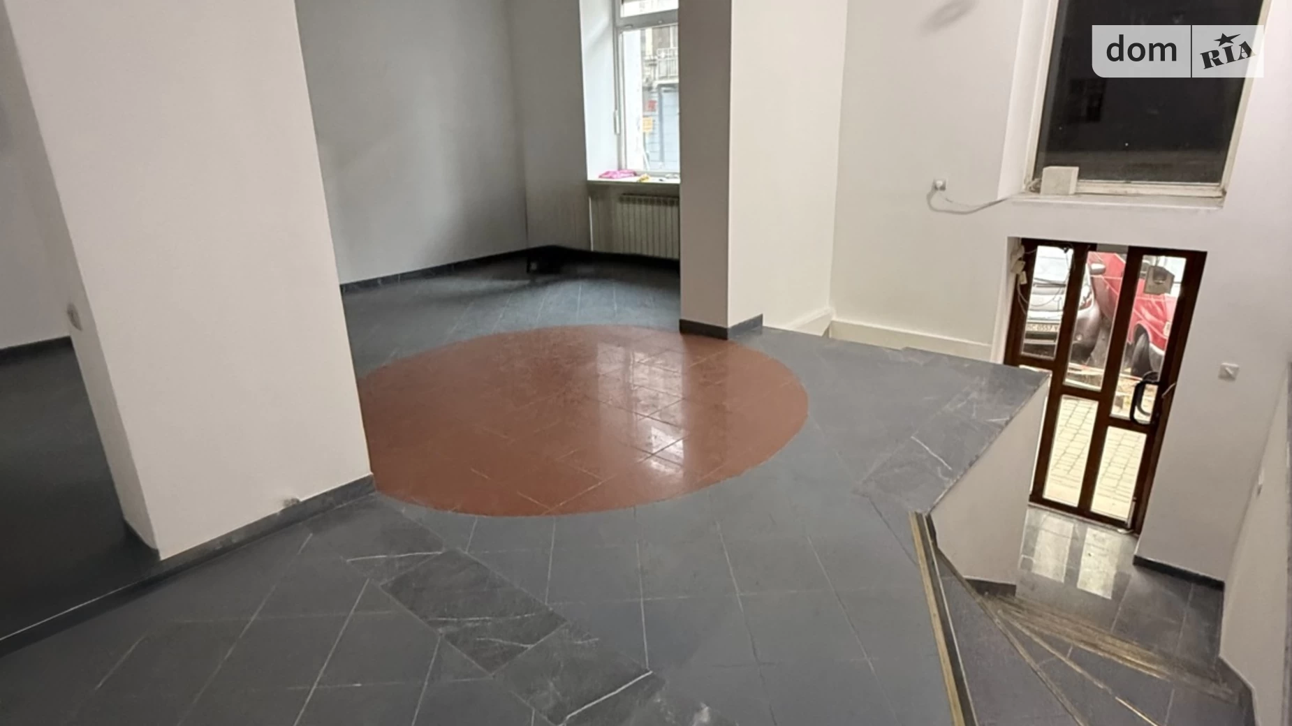 Продається приміщення вільного призначення 85 кв. м в 3-поверховій будівлі, цена: 220000 $ - фото 2