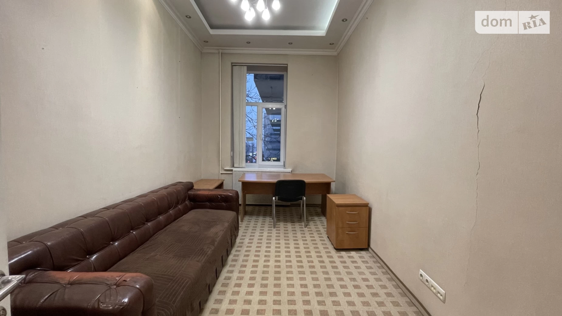 Здається в оренду офіс 65 кв. м в бізнес-центрі, цена: 500 $ - фото 2
