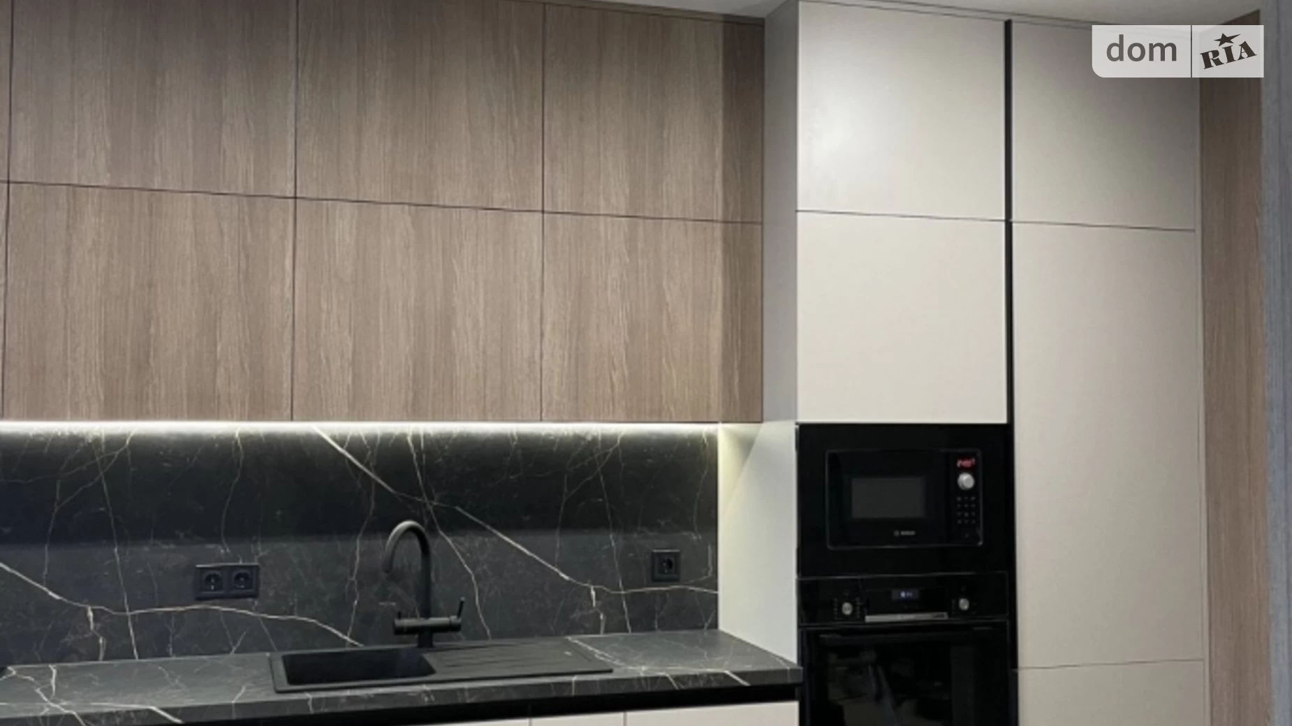 Продается 2-комнатная квартира 52 кв. м в, цена: 91000 $ - фото 2