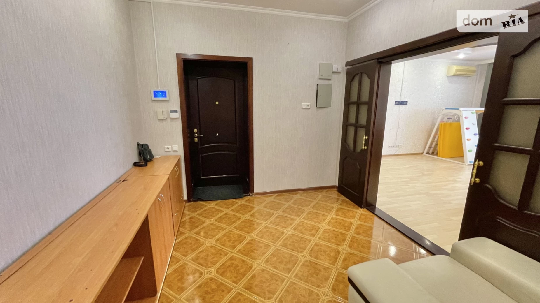 Сдается в аренду 4-комнатная квартира 149.6 кв. м в Киеве, просп. Владимира Ивасюка, 8 корпус 4 - фото 3
