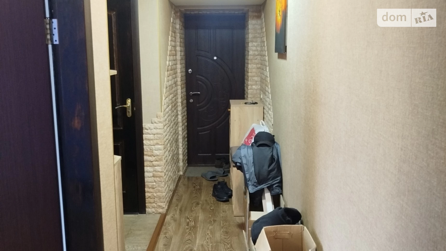 Продается 3-комнатная квартира 57.5 кв. м в Золочеве - фото 3