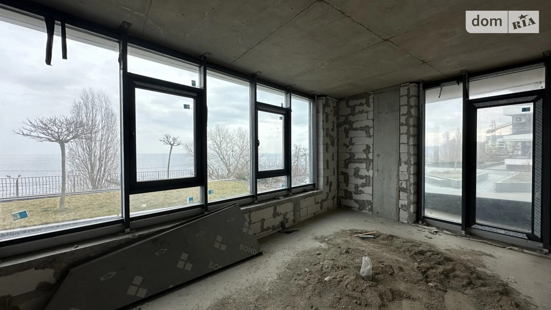 Продается 2-комнатная квартира 76 кв. м в Одессе, Фонтанская дор., 77А - фото 2