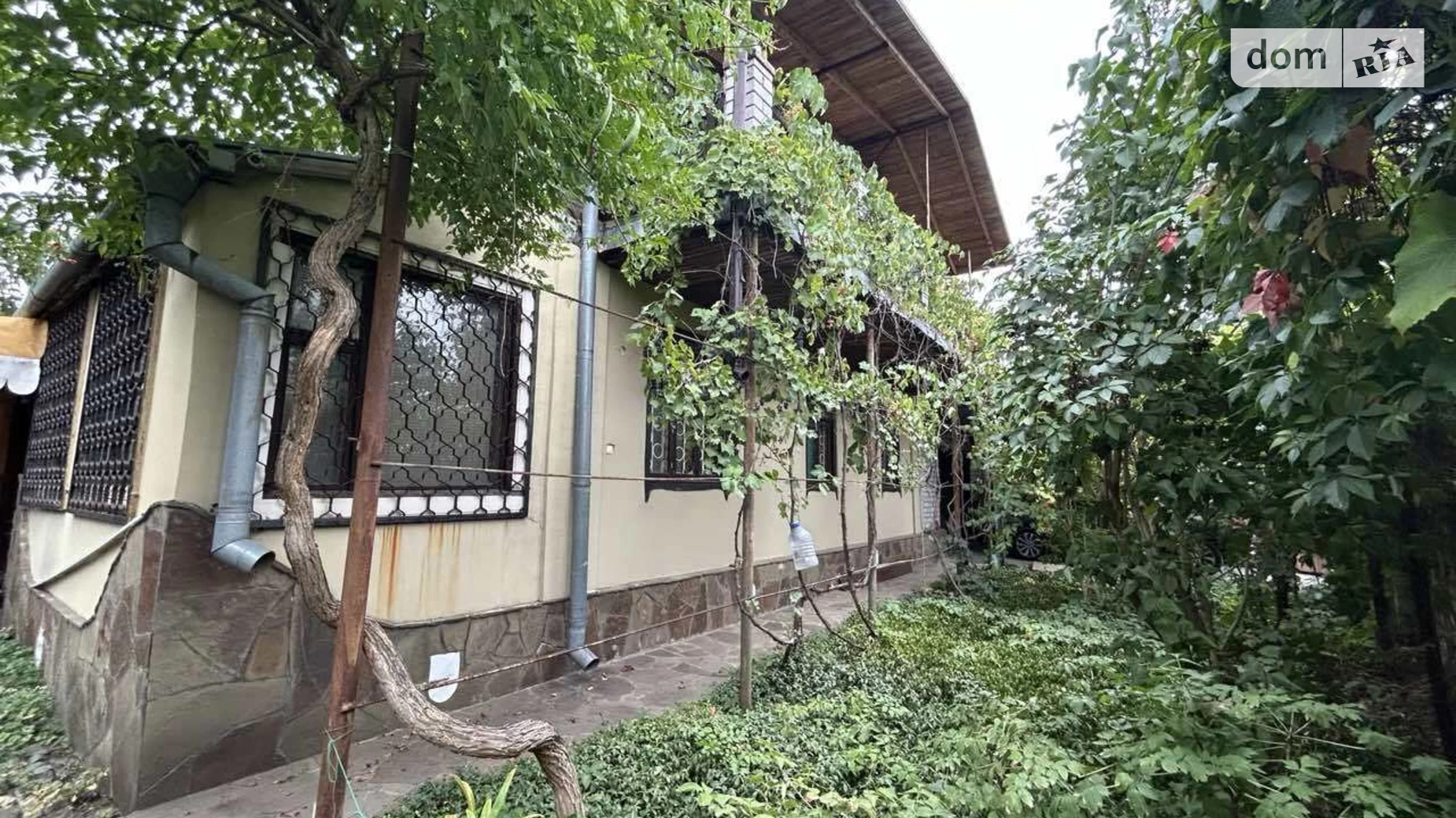 Продается дом на 2 этажа 216.9 кв. м с подвалом, цена: 80000 $ - фото 2