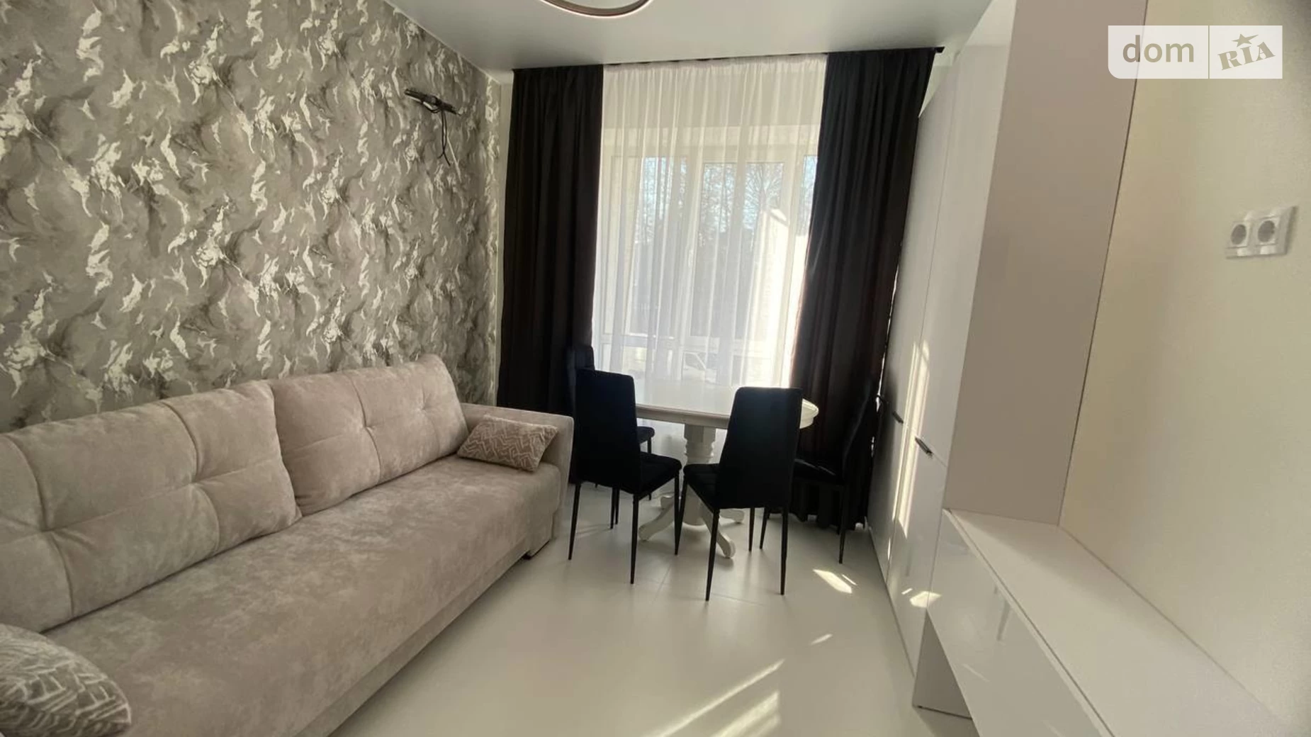 Продается 1-комнатная квартира 39.7 кв. м в Ирпене, ул. Соборная(ІІІ Интернационала), 2К/21 - фото 2