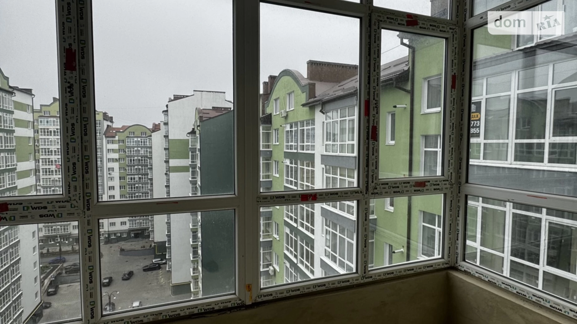 Продается 1-комнатная квартира 42 кв. м в Ивано-Франковске, ул. Высочана Семена, 18 корпус 10 - фото 2