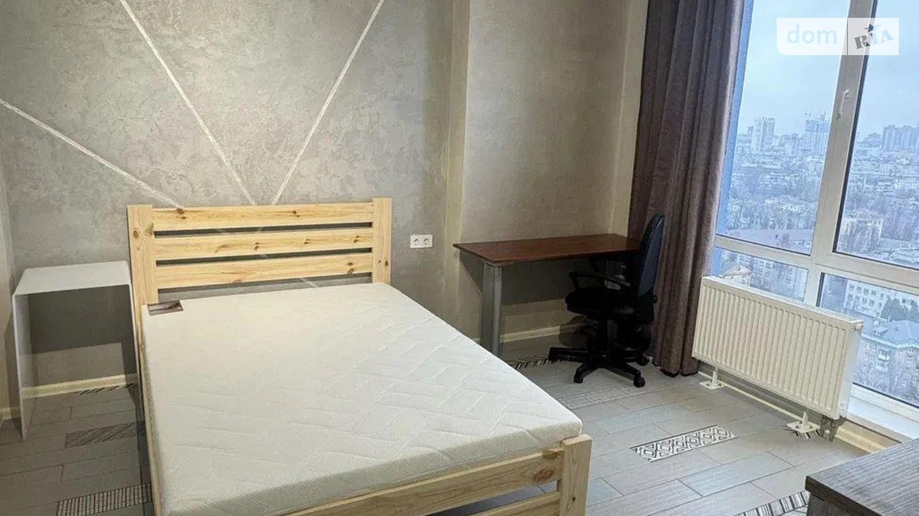 Сдается в аренду 4-комнатная квартира 82 кв. м в Киеве, ул. Кирилло-Мефодиевская, 2 - фото 3