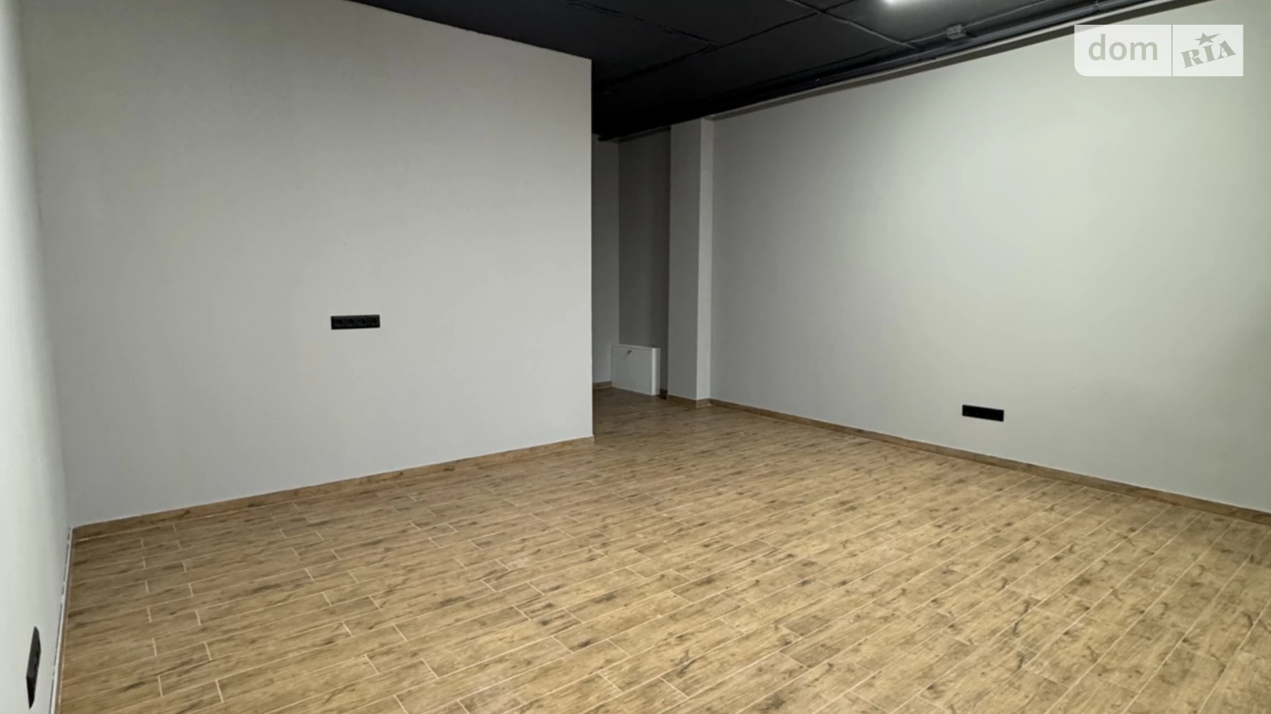 Продается офис 60 кв. м в бизнес-центре, цена: 65000 $ - фото 4