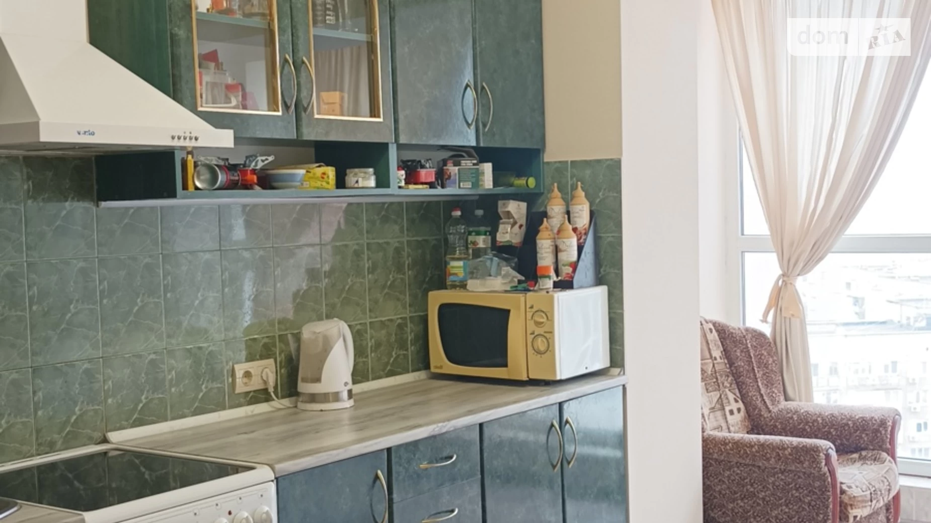 Продается 2-комнатная квартира 63 кв. м в Черноморске, ул. Защитников Украины(1 Мая) - фото 2