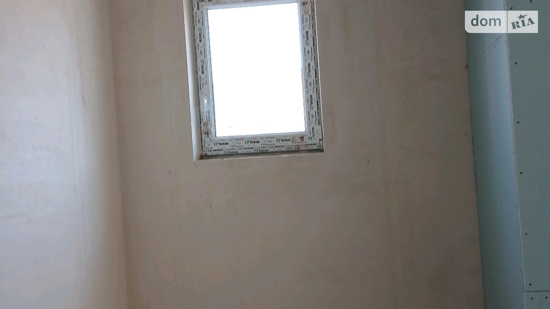Продается 1-комнатная квартира 64 кв. м в Одессе, ул. Малая, 39/41 - фото 2