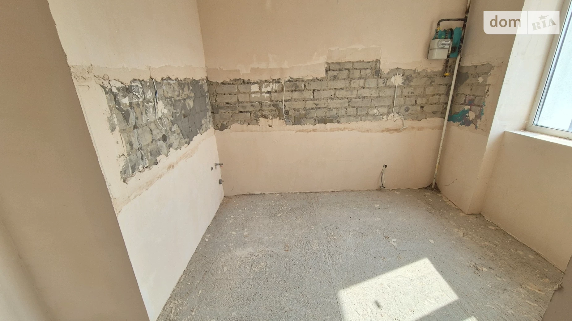 Продається 1-кімнатна квартира 36 кв. м у Світловодську - фото 4