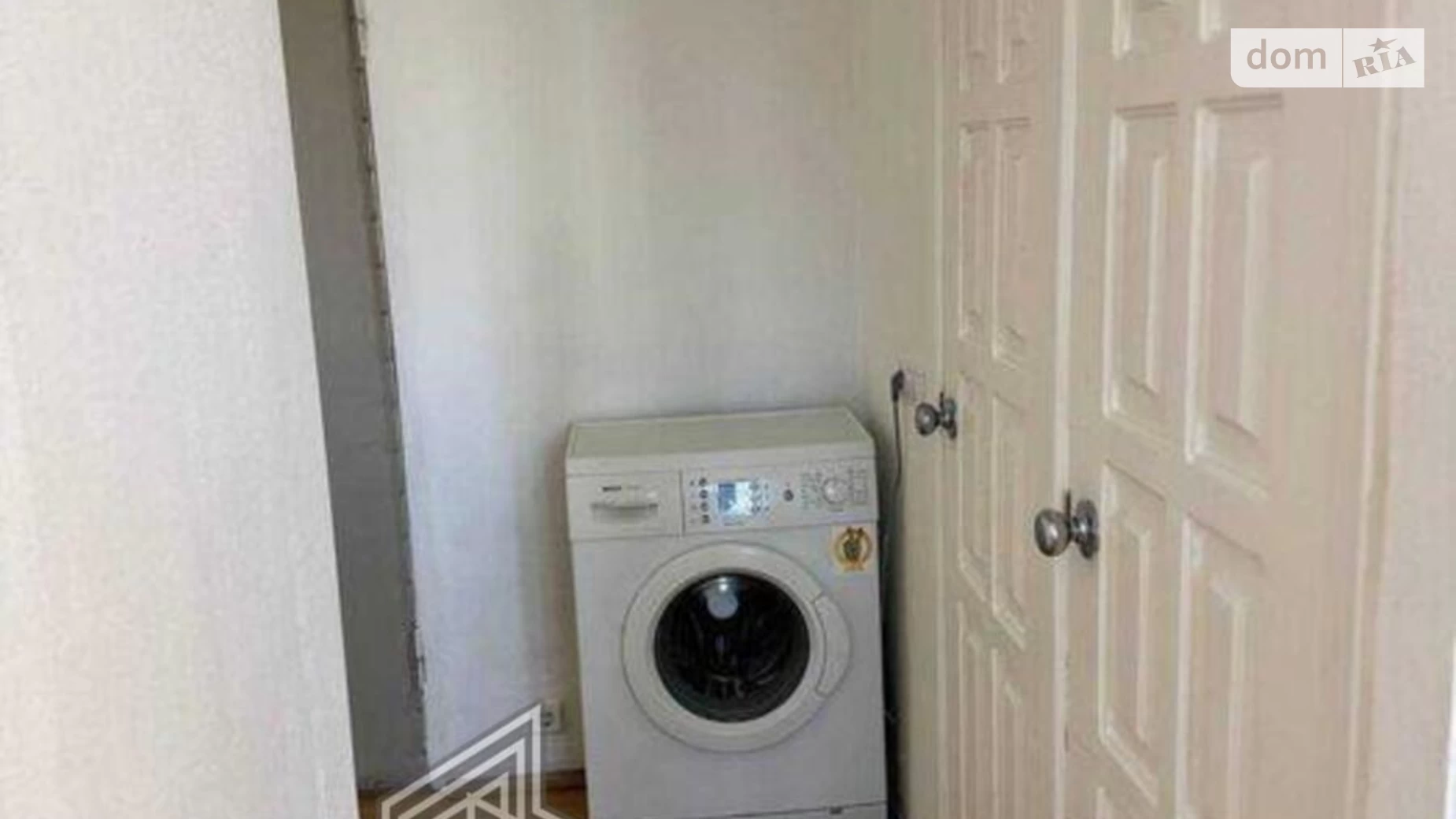 Продается 2-комнатная квартира 44 кв. м в Киеве, ул. Князя Романа Мстиславича(Генерала Жмаченко), 16 - фото 3