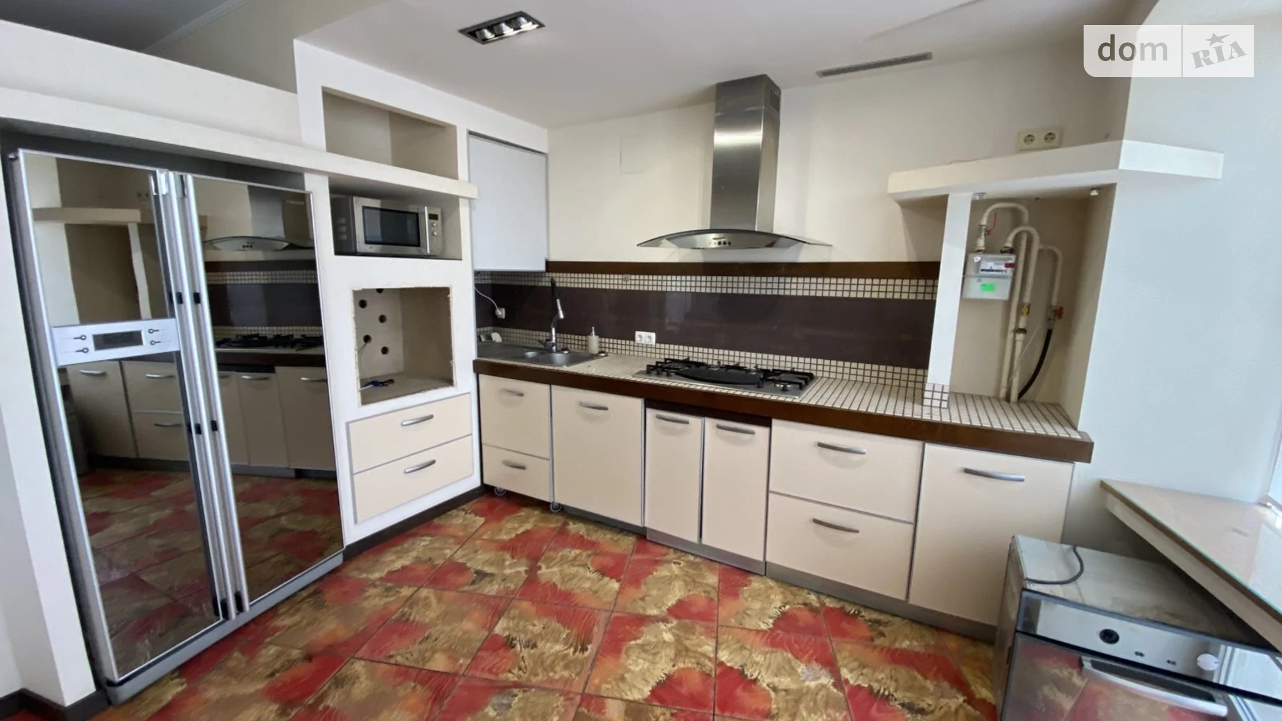 Продается 4-комнатная квартира 200 кв. м в Черноморске, ул. Шевченко - фото 3