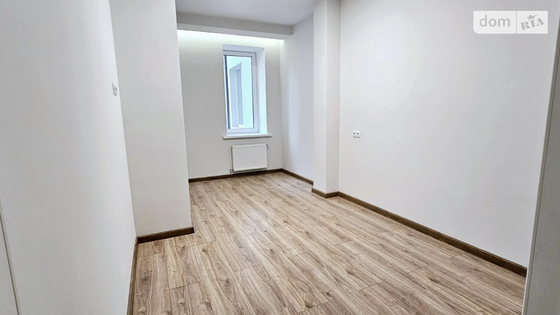Продается 2-комнатная квартира 50 кв. м в Ровно, ул. Соборная, 364В - фото 3