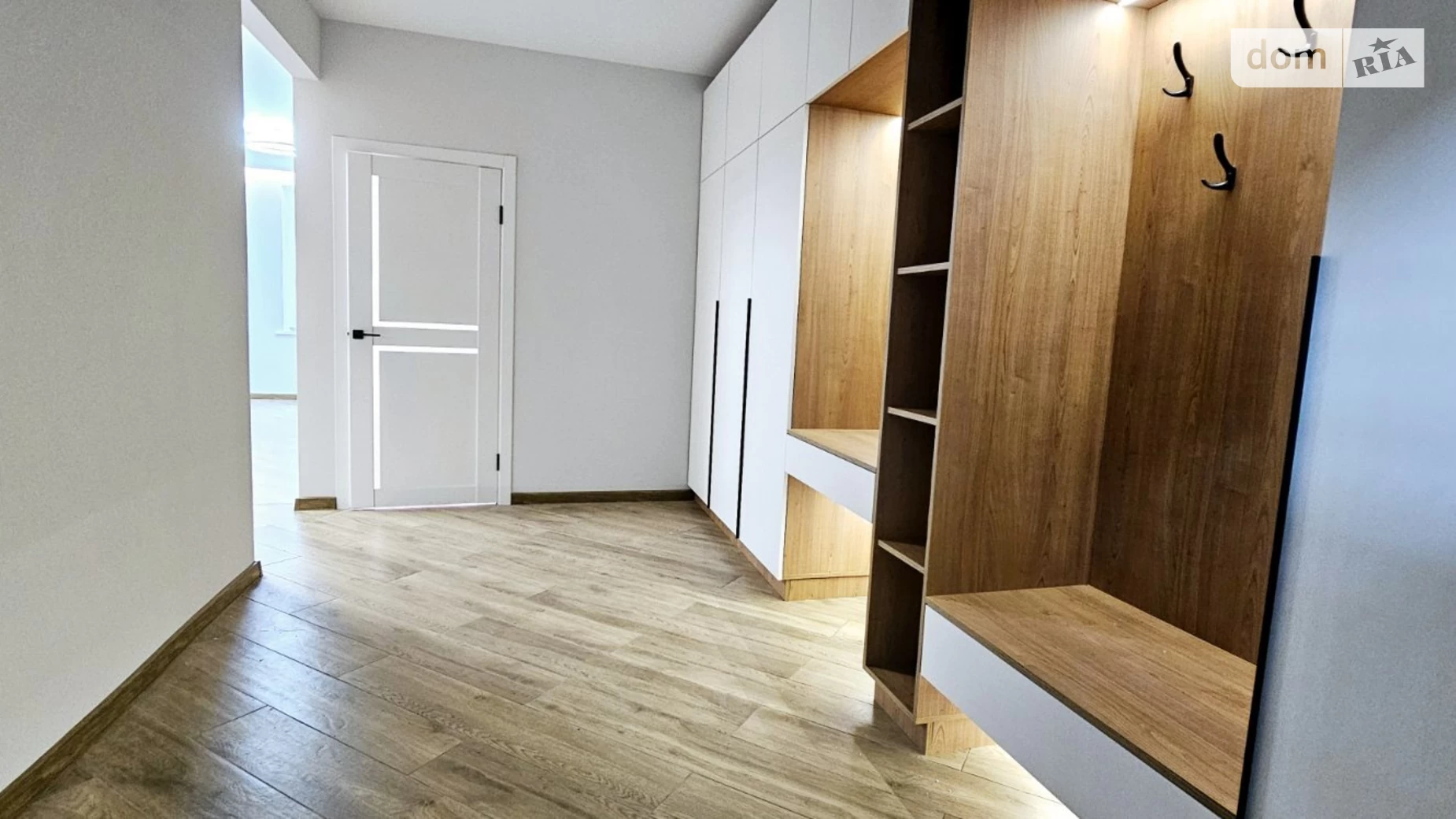 Продается 2-комнатная квартира 50 кв. м в Ровно, ул. Соборная, 364В - фото 5