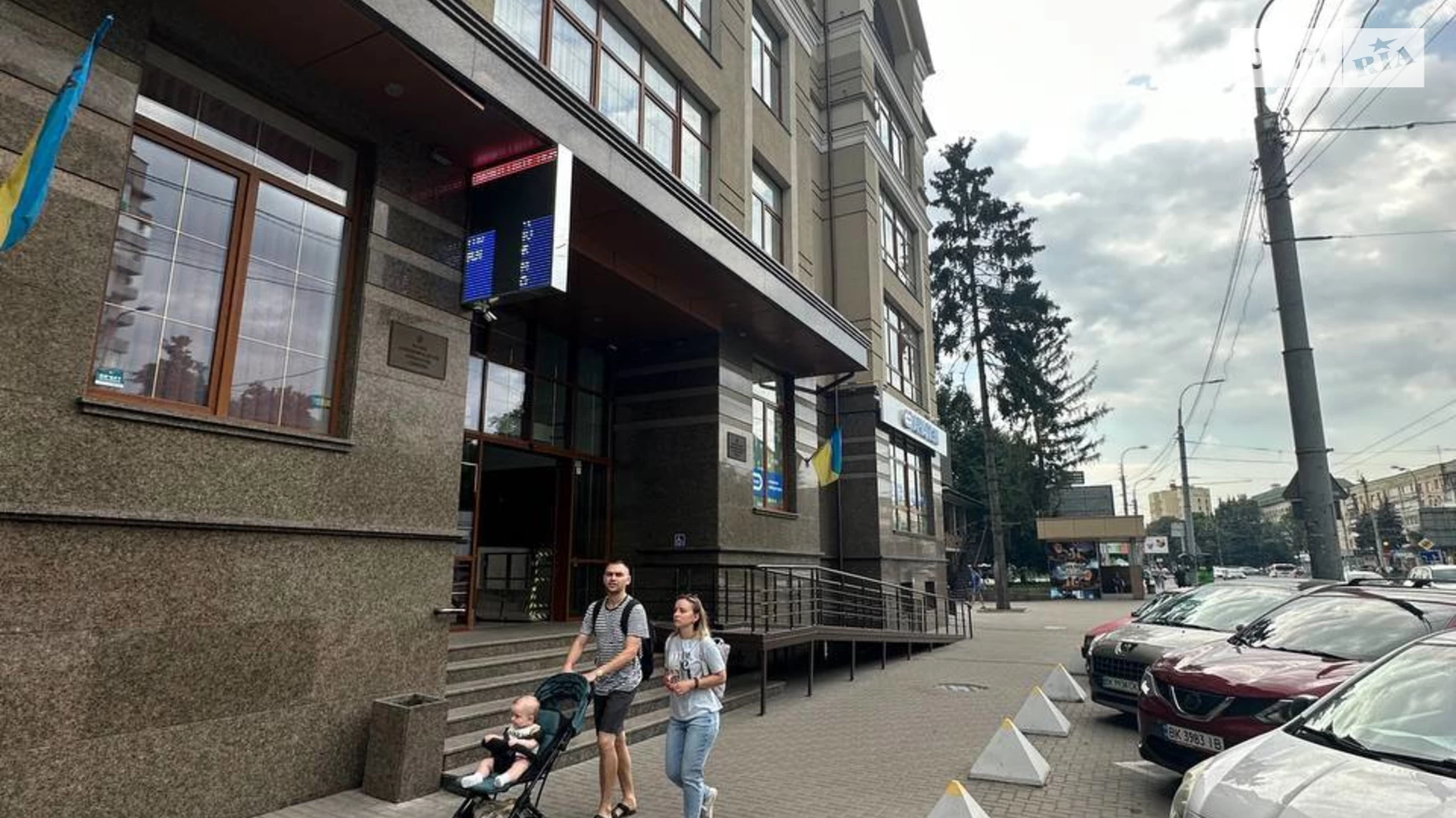 Здається в оренду приміщення вільного призначення 200 кв. м в 5-поверховій будівлі, цена: 140000 грн - фото 2