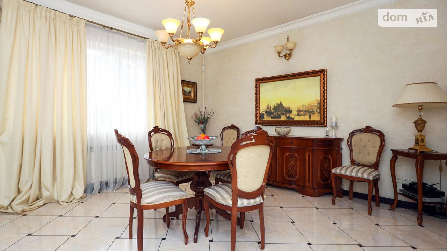 Продается дом на 2 этажа 277.6 кв. м с подвалом, цена: 200000 $ - фото 2