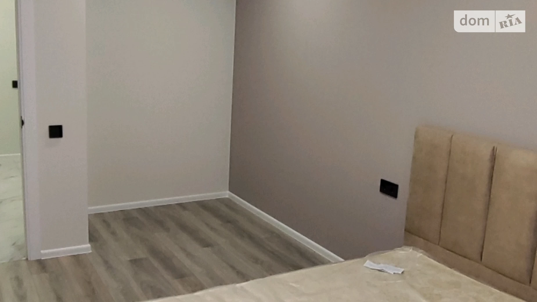 Продается 1-комнатная квартира 42 кв. м в Ирпене - фото 3
