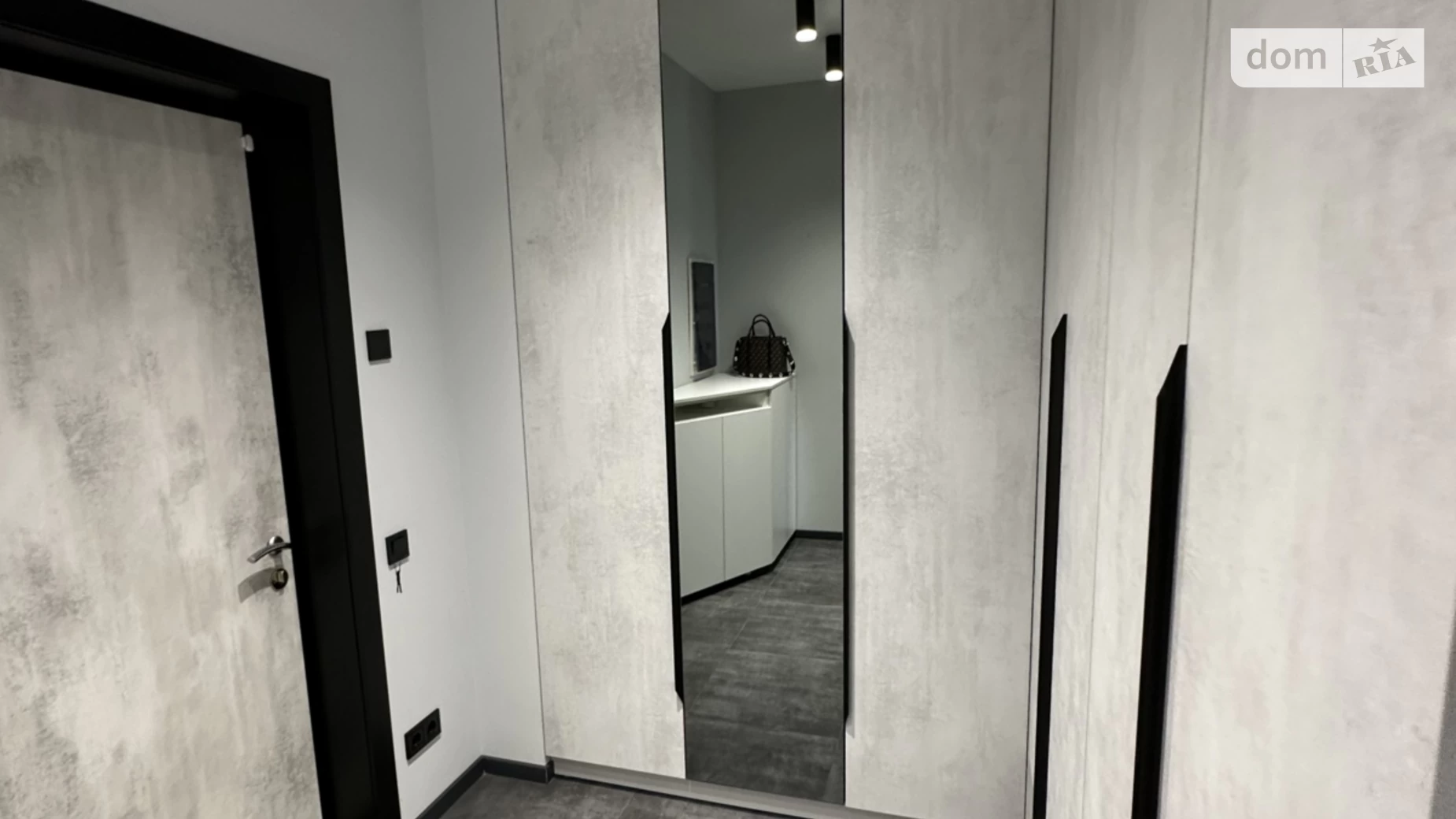 Продается 1-комнатная квартира 54 кв. м в Харькове, ул. Клочковская, 117 - фото 3