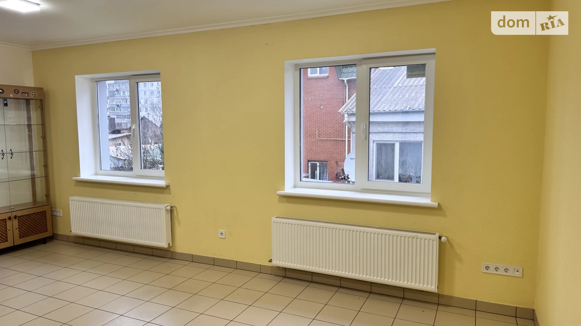 Сдается в аренду офис 28 кв. м в бизнес-центре, цена: 6000 грн - фото 3