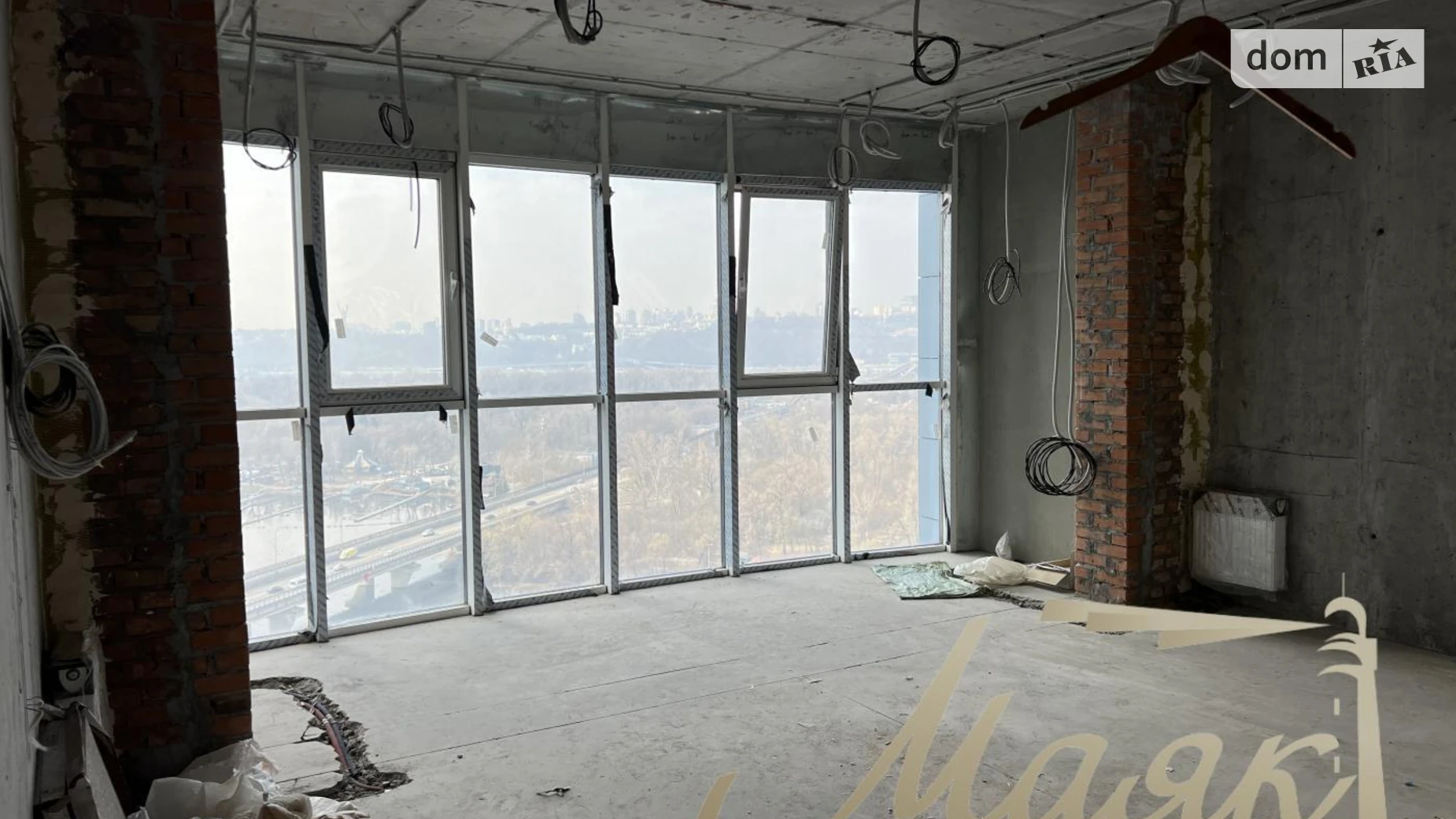 Продается 5-комнатная квартира 205 кв. м в Киеве, ул. Никольско-Слободская, 3Б - фото 2