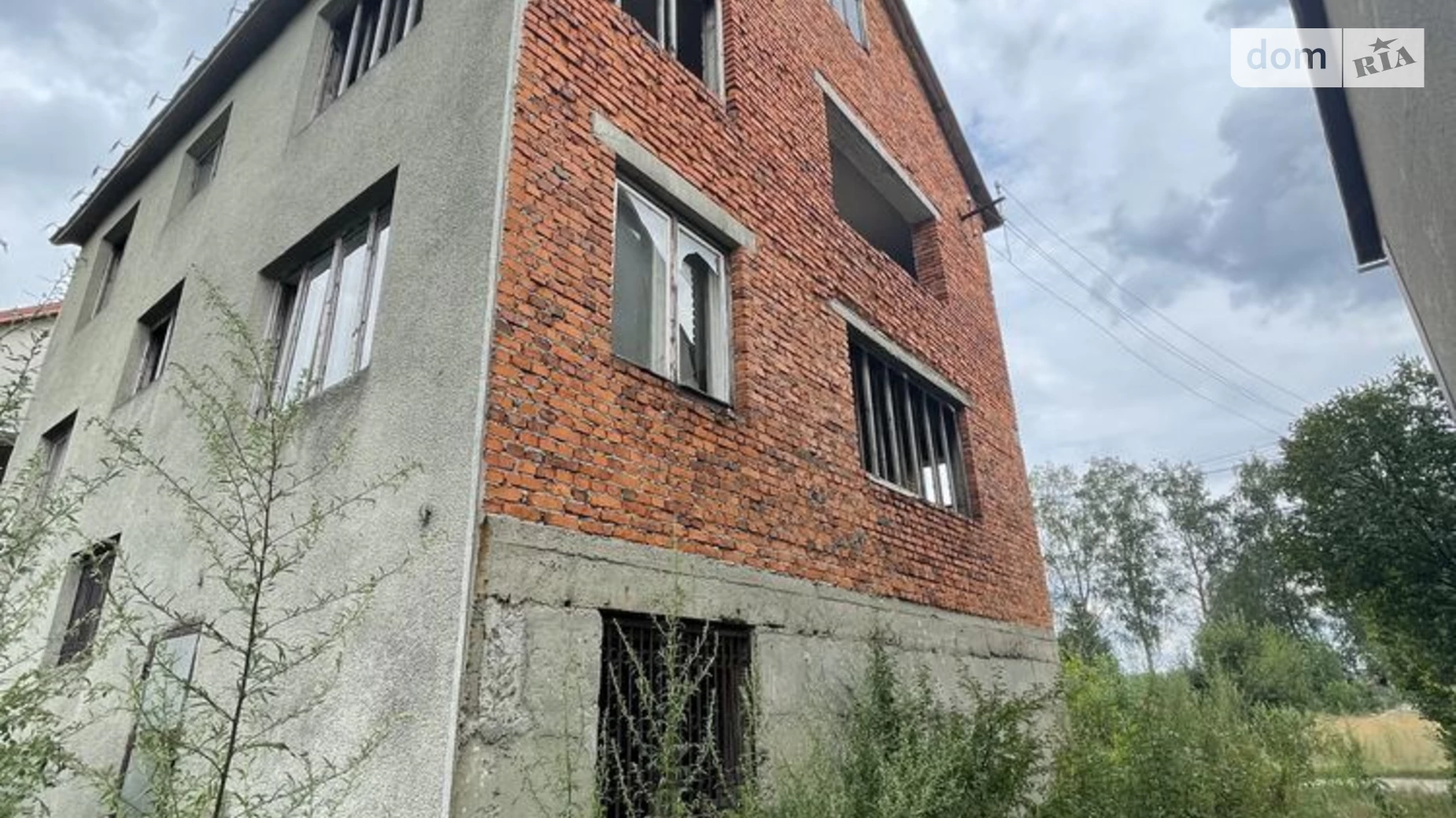 Продается дом на 3 этажа 697 кв. м с террасой, цена: 28000 $ - фото 3