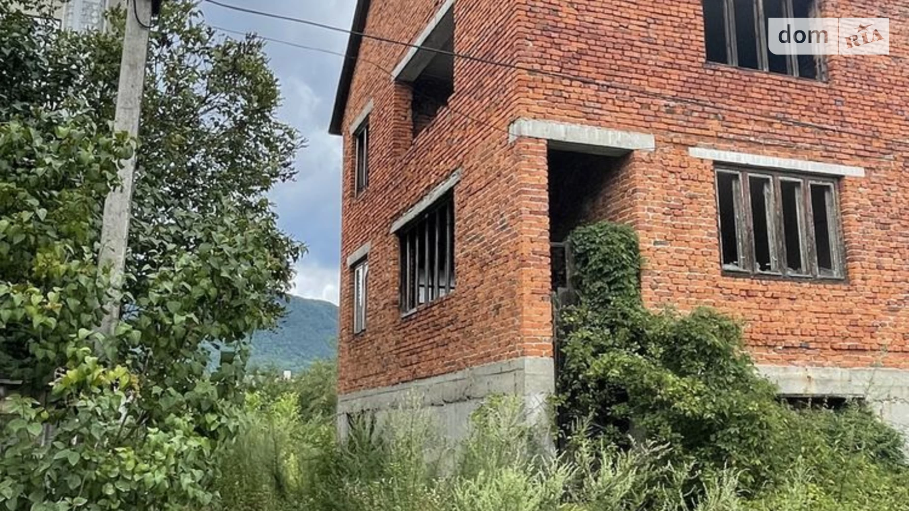 Продается дом на 3 этажа 697 кв. м с террасой, цена: 28000 $ - фото 4
