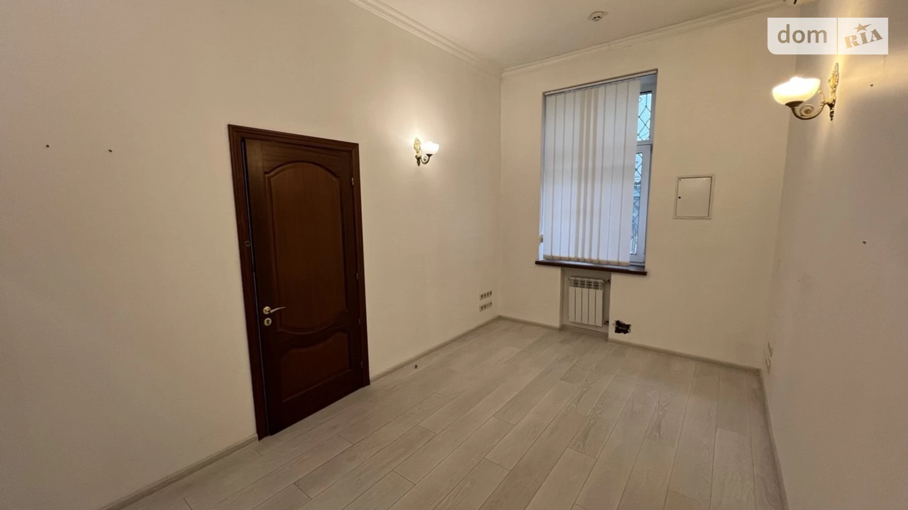 Сдается в аренду офис 140 кв. м в бизнес-центре, цена: 1600 $ - фото 5