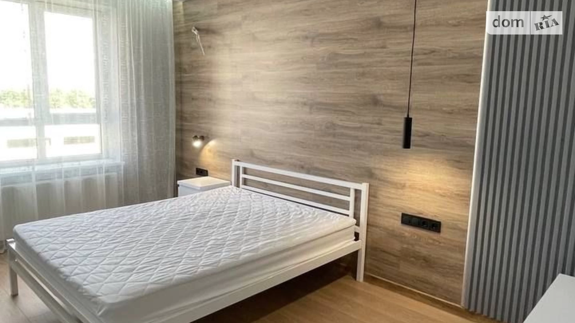 Продается 1-комнатная квартира 45.5 кв. м в Днепре, ул. Семейная, 6 - фото 2