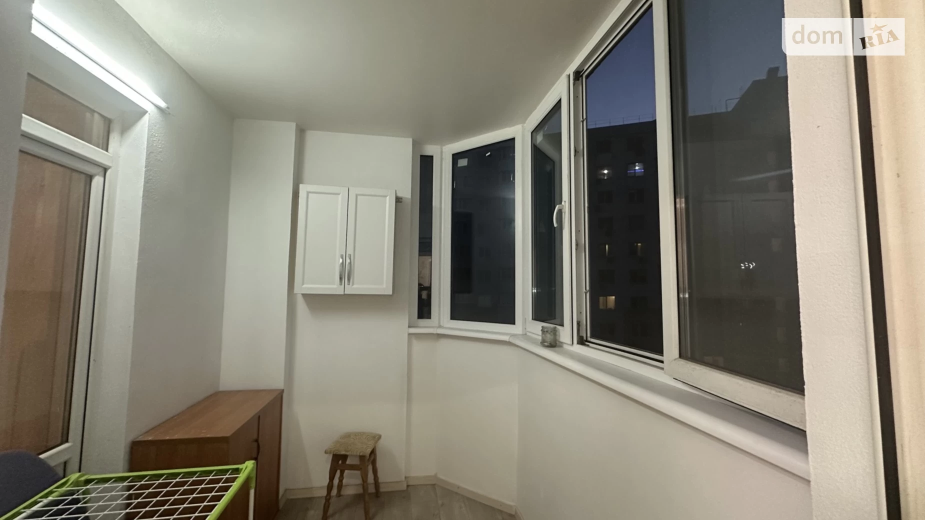 Продается 2-комнатная квартира 64 кв. м в Лиманке, мас. Радужный - фото 3
