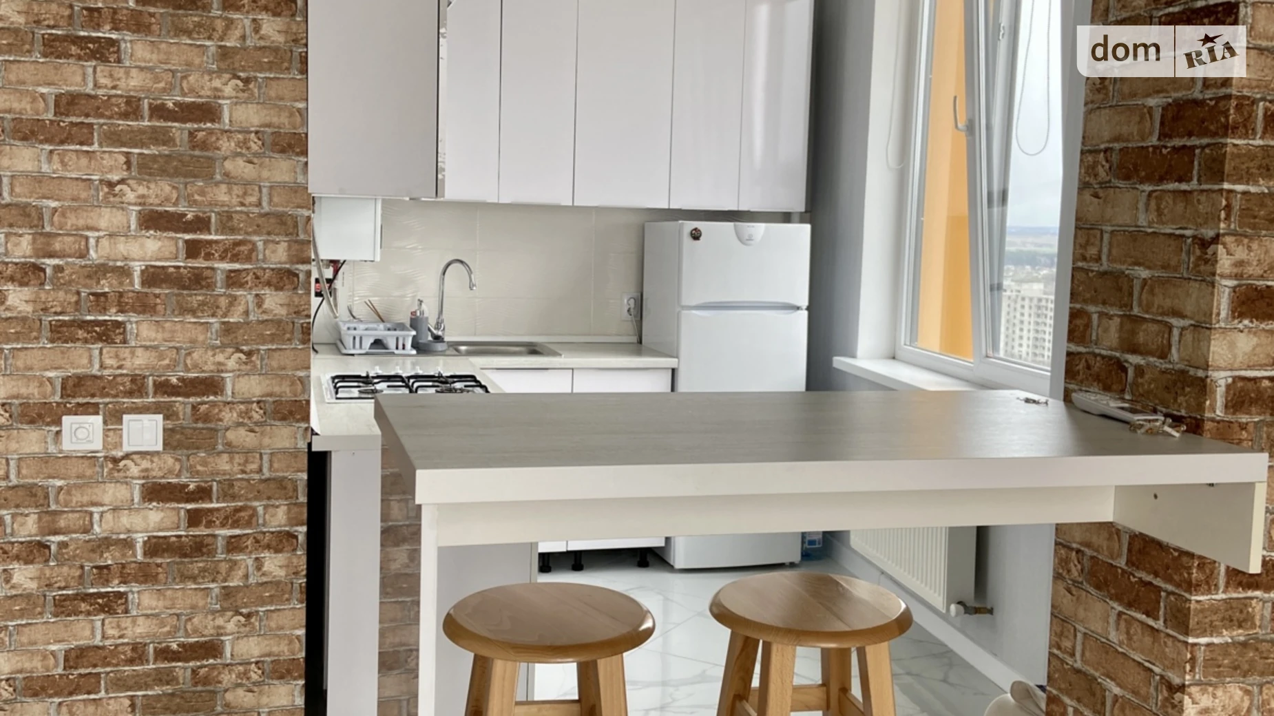 Сдается в аренду 1-комнатная квартира 37.3 кв. м в Львове, ул. Беговая, 17 - фото 2