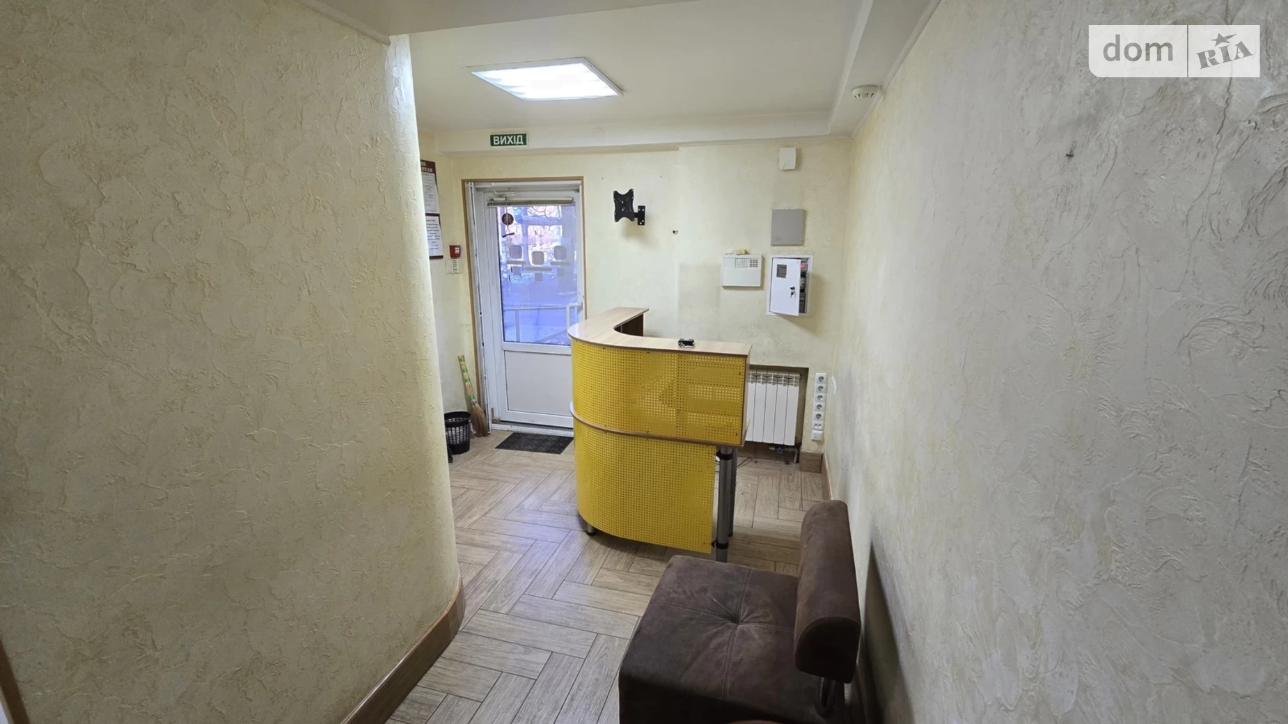 Сдается в аренду помещения свободного назначения 38 кв. м в 5-этажном здании, цена: 13000 грн - фото 2