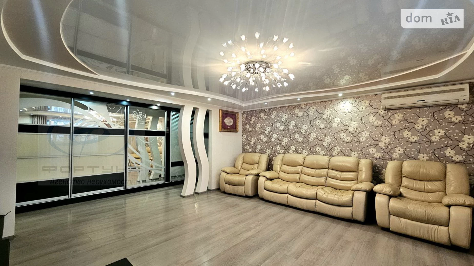 Продается 3-комнатная квартира 115 кв. м в Черкассах, цена: 157000 $ - фото 2