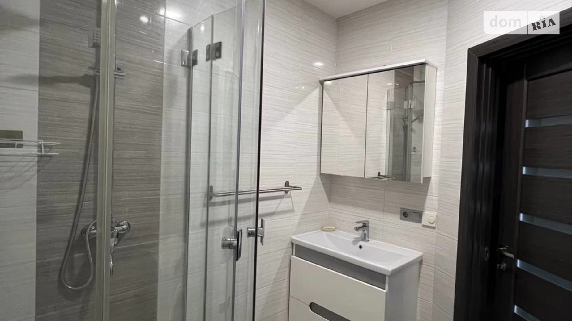 Продается 3-комнатная квартира 93 кв. м в Ровно, ул. Савура Клима, 8 - фото 5